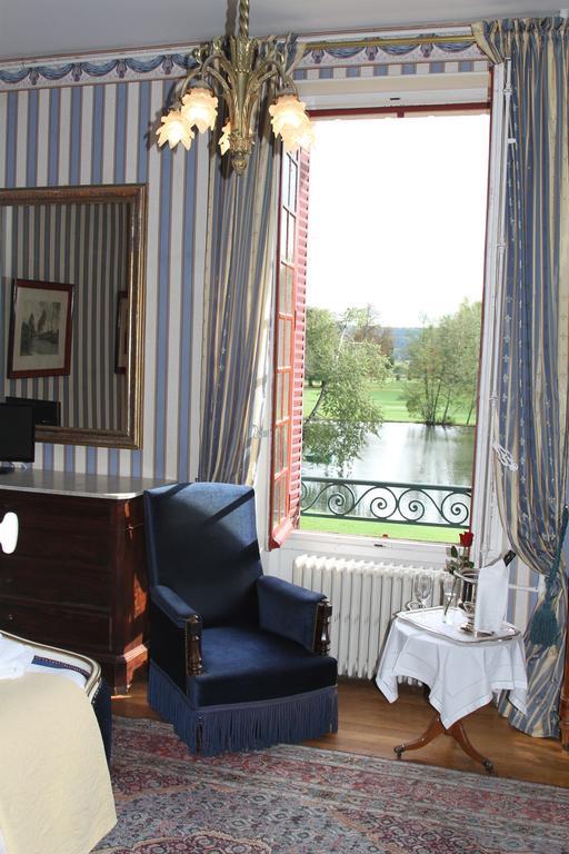 Bed and Breakfast Chateau Du Breuil Gevrolles Номер фото